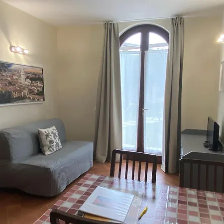 Residenza Cipressi E Olivi - Veronainflat * Verona