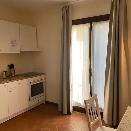 Residenza Cipressi E Olivi * Verona