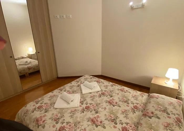 Residenza Cipressi E Olivi - Veronainflat شقة فيرونا