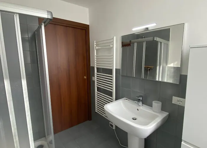 شقة Residenza Cipressi E Olivi - Veronainflat *