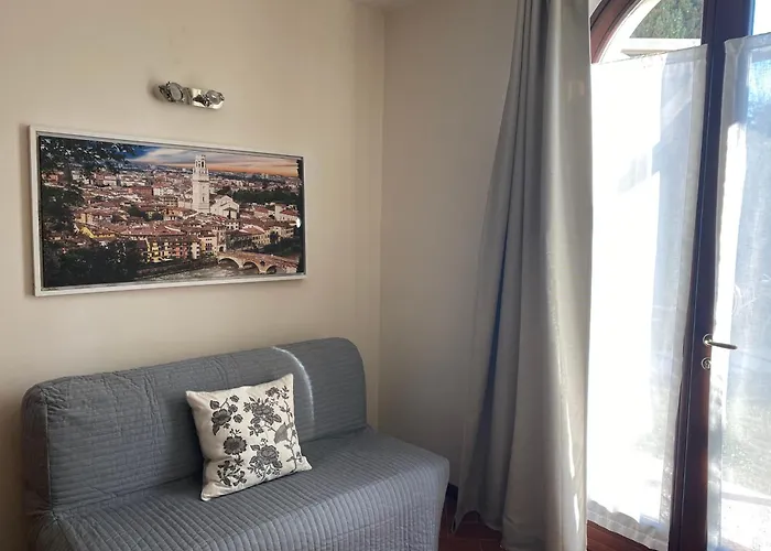 شقة Residenza Cipressi E Olivi - Veronainflat فيرونا