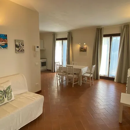 Residenza Cipressi E Olivi 维罗纳