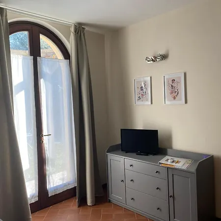 Residenza Cipressi E Olivi 公寓 *